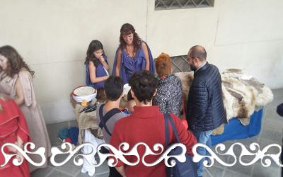 okelum celti latumaro museo territorio biellese galati vincenti danze storiche rievocazione reenactment alimentazione vetro ferro cuoio tessitura tintura sprang telaio alimentazione vasellame ceramica legno idromele taurini