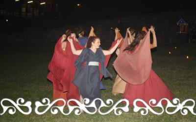 danza romana roman dance danzatrici dancer danzatrice dancers female dance sacral dance fire